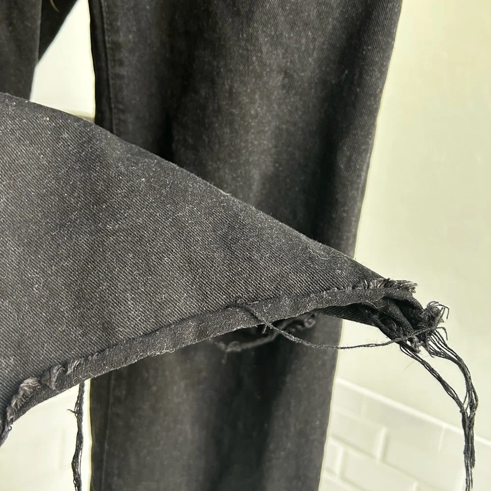 SHEIN black boyfriend distressed jeans - Picture 4 of 14